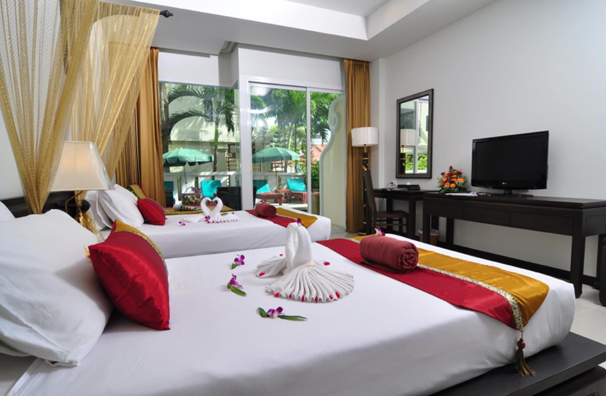 Baan Karonburi Resort Bagian luar foto