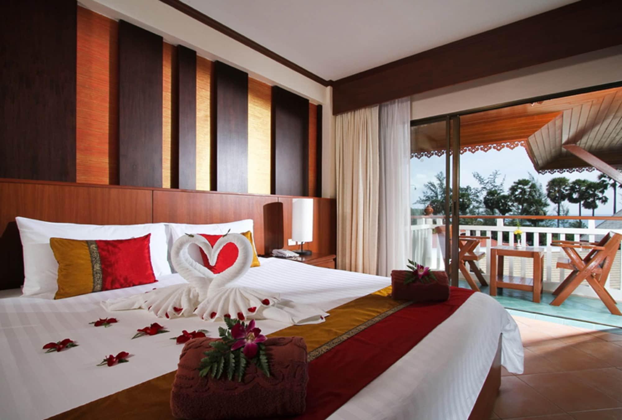Baan Karonburi Resort Bagian luar foto