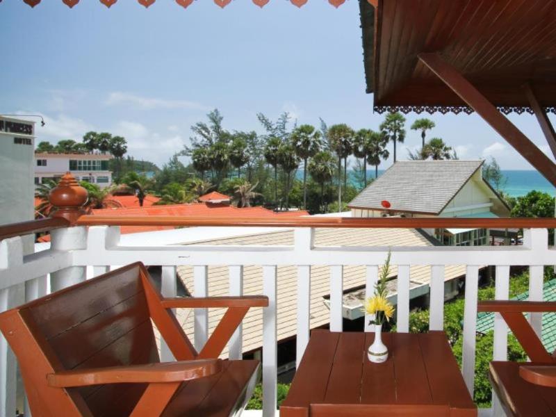 Baan Karonburi Resort Bagian luar foto