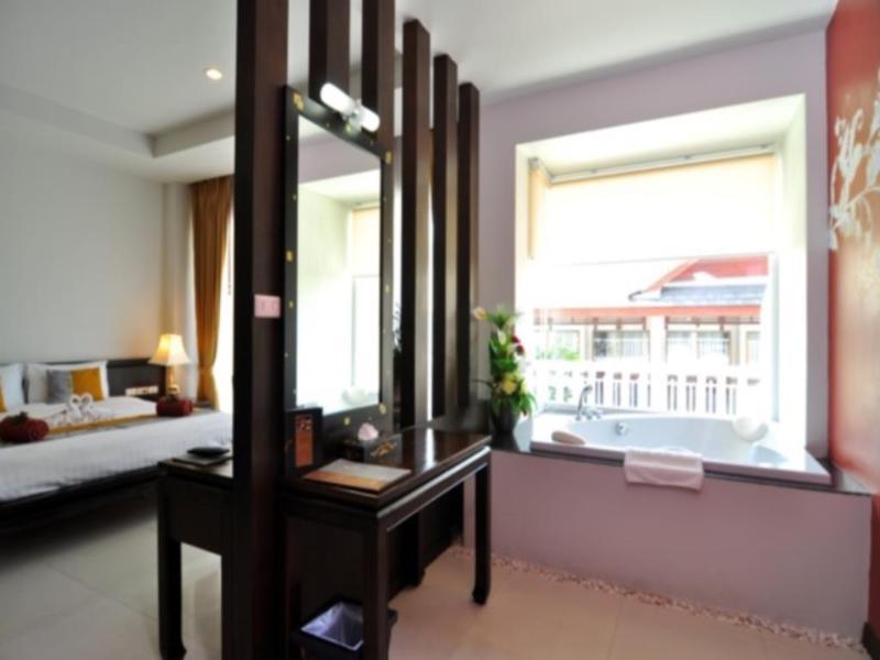 Baan Karonburi Resort Bagian luar foto